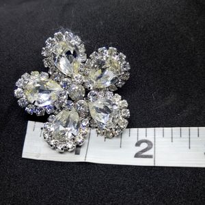 Vintage Floral Brooch/Pin Costume